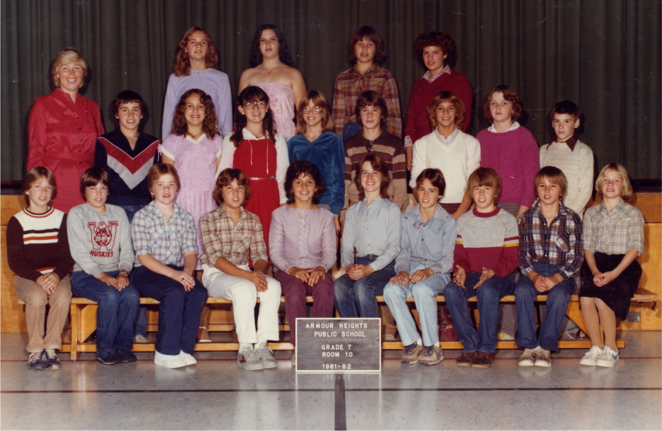 1982_Grade_7_Rm_10_Armour_Heights